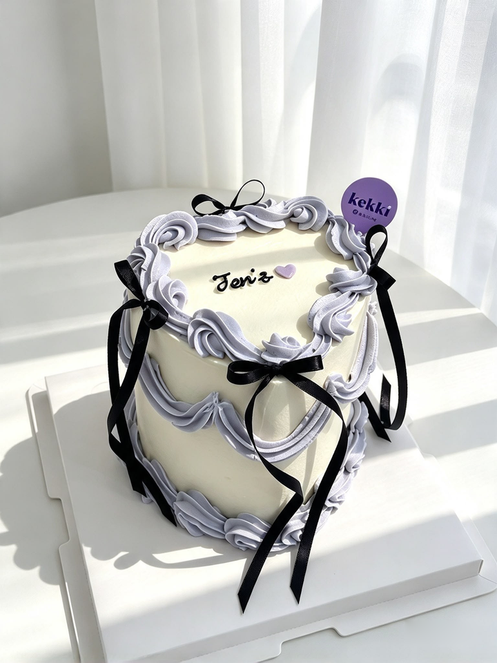 Classic Ribbon Cake piping design 3